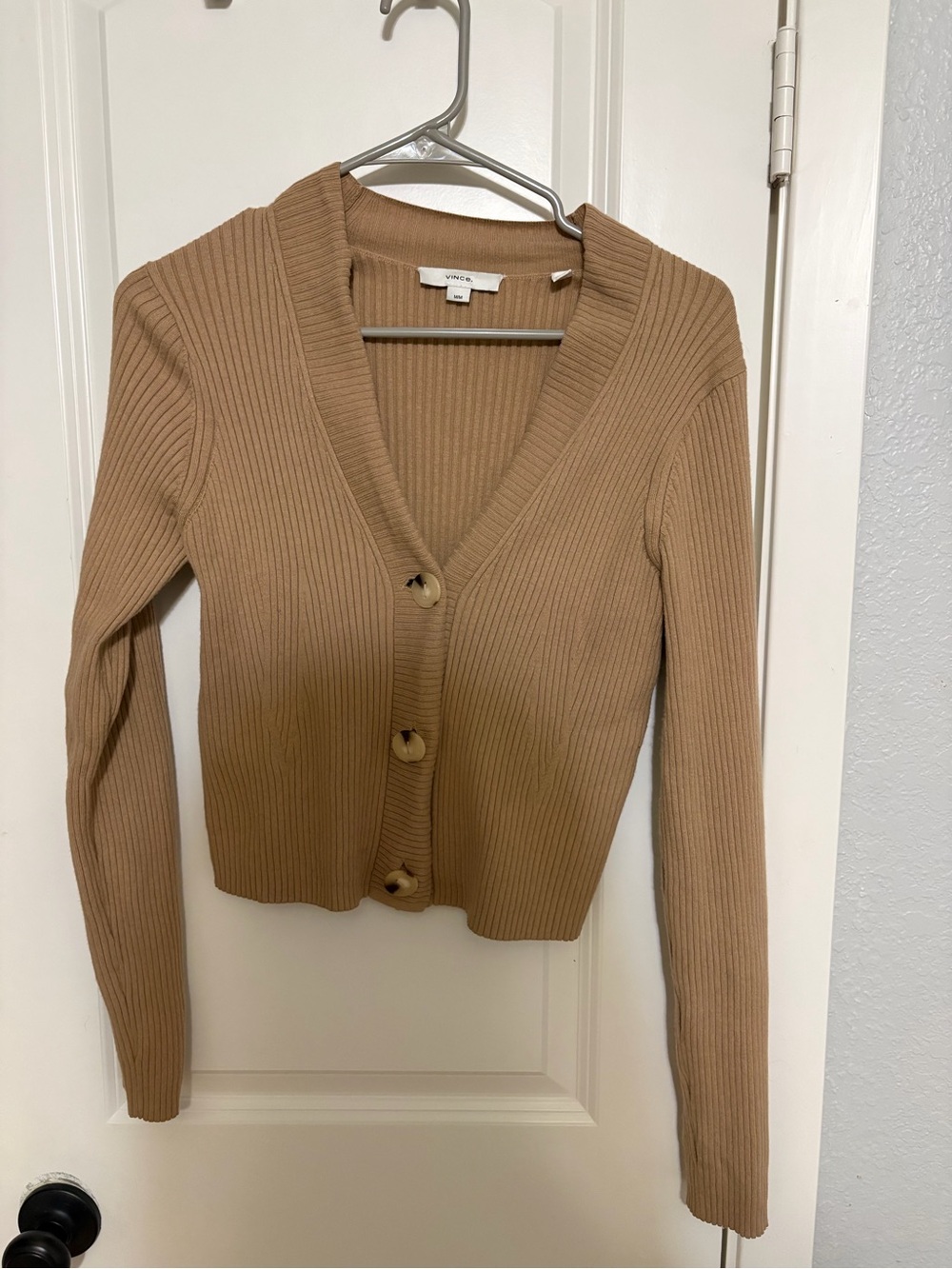 Vince Camel Tan Ribbed V-Neck Button Cardigan Size Medium